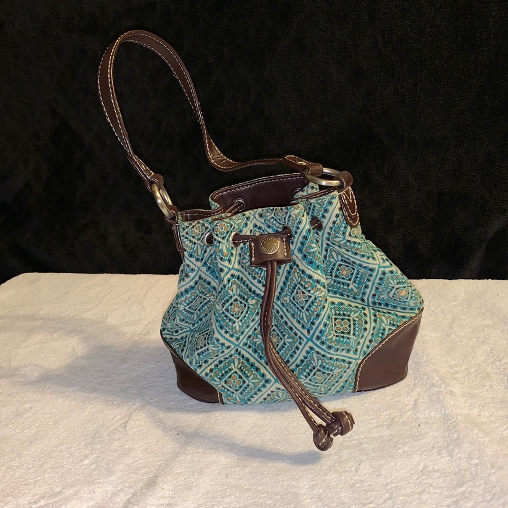 Tommy Hilfiger drawstring hobo bag
